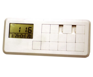 שעון שולחני פאזל ומד טמפרטורה.

מידות: 14x6 ס”מ.