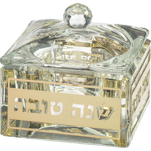 כלי מהודר לדבש מקריסטל עם פלקטה. 
אורך/גובה: 7 ס״מ.
רוחב: 7 ס״מ.
חומר: קריסטל.